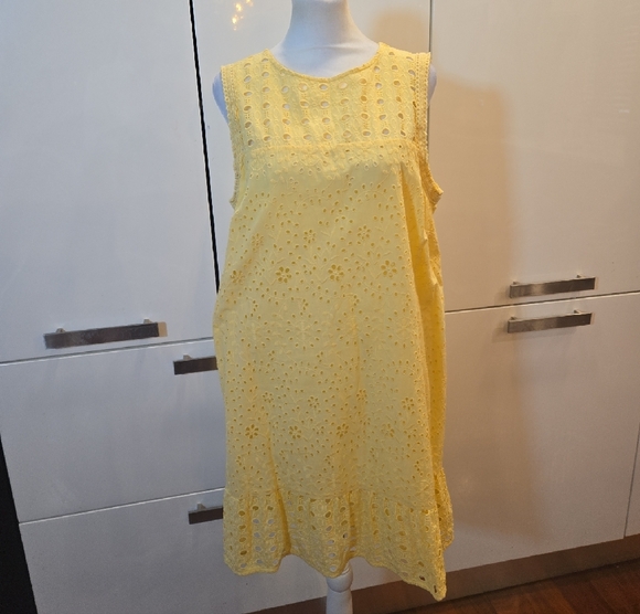 Loft Cotton Embroidered Floral Ruffled Eyelet Sleeveless Dress Yellow Size 12 - Picture 1 of 11